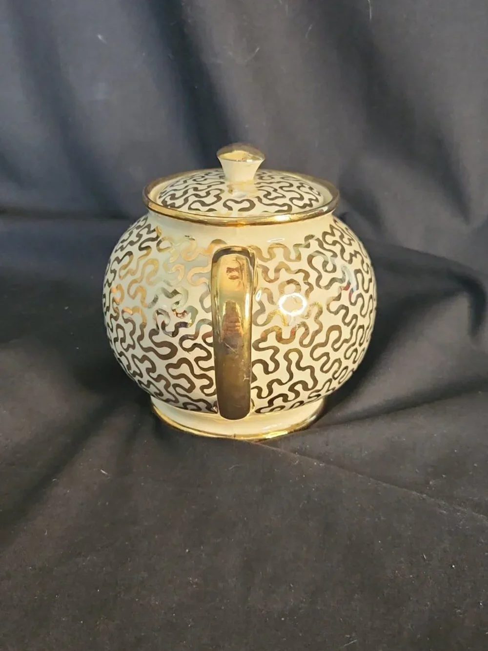 Vintage Sadler Tea Pot, Burslem, Stoke-on-Trent, England Gold Squiggles on Cream